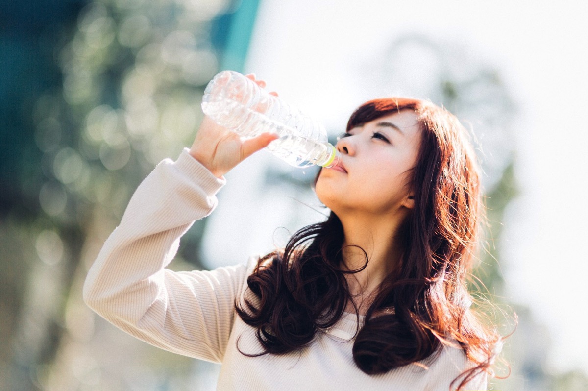 sparkling-water.jpg sparkling-water