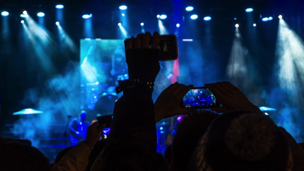 audience-1867983_1920.jpg 歌姫