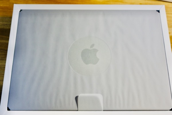 認定整備済み品MacBook Pro.jpeg 認定整備済み品MacBook Pro